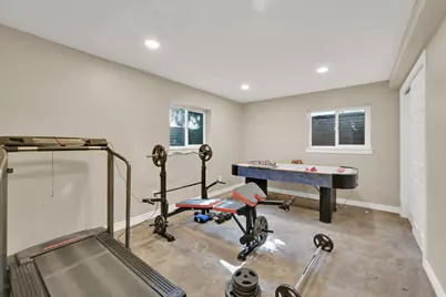 1358 E Heatherton Cir, Murray, UT 84121 - Photo 25