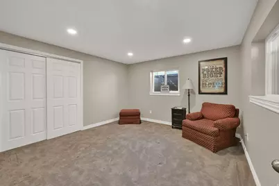 1358 E Heatherton Cir, Murray, UT 84121 - Photo 29