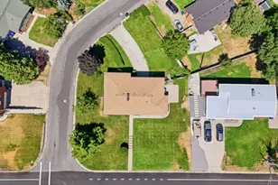 3016 S Davis Blvd, Bountiful, UT 84010 - Photo 37