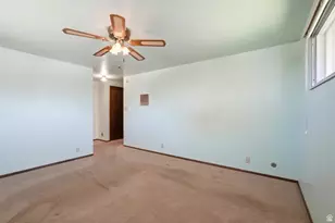 3016 S Davis Blvd, Bountiful, UT 84010 - Photo 21