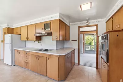 3016 S Davis Blvd, Bountiful, UT 84010 - Photo 7