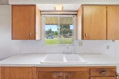 3016 S Davis Blvd, Bountiful, UT 84010 - Photo 5