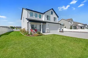 531 E 600 S, Hyrum, UT 84319 - Photo 23