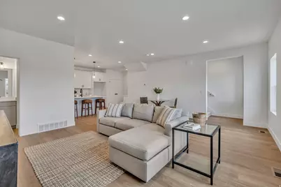330 E 7635 S, Sandy, UT 84047 - Photo 11
