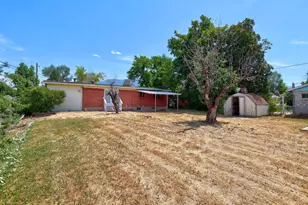 225 N Green Dr, Layton, UT 84041 - Photo 3