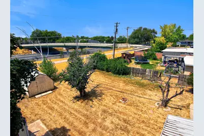 225 N Green Dr, Layton, UT 84041 - Photo 5