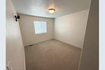6366 N Wanlass Hl E, Eagle Mountain, UT 84005 - Photo 17