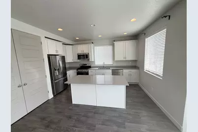 6366 N Wanlass Hl E, Eagle Mountain, UT 84005 - Photo 13