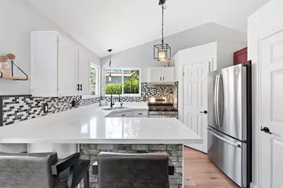 1425 E 2250 N, Layton, UT 84040 - Photo 9