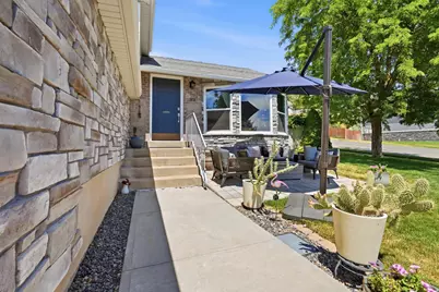 1425 E 2250 N, Layton, UT 84040 - Photo 3