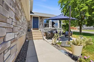 1425 E 2250 N, Layton, UT 84040 - Photo 3