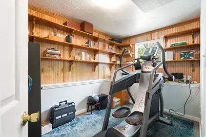 1425 E 2250 N, Layton, UT 84040 - Photo 15