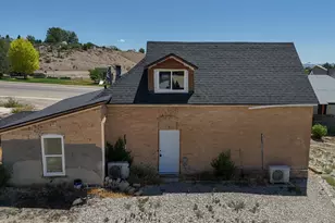 40 W 200 N, Castle Dale, UT 84513 - Photo 7