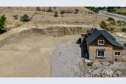 40 W 200 N, Castle Dale, UT 84513 - Photo 5