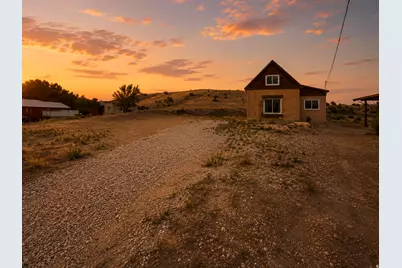 40 W 200 N, Castle Dale, UT 84513 - Photo 3