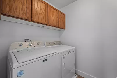 1060 W Oldham Dr N, North Salt Lake, UT 84054 - Photo 19