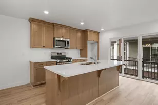 12921 S Burr Trail Ct, Riverton, UT 84096 - Photo 5