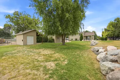 6111 W 5900 S, Hooper, UT 84315 - Photo 39