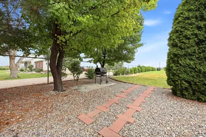 6111 W 5900 S, Hooper, UT 84315 - Photo 35
