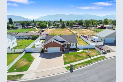 1457 S 2600 W, Syracuse, UT 84075 - Photo 39