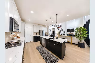 2468 W 3230 S, Syracuse, UT 84075 - Photo 13
