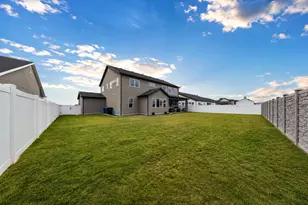2468 W 3230 S, Syracuse, UT 84075 - Photo 35