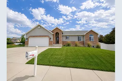 198 N Dakota Dr, Springville, UT 84663 - Photo 3