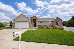 198 N Dakota Dr, Springville, UT 84663 - Photo 3