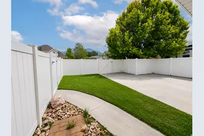 198 N Dakota Dr, Springville, UT 84663 - Photo 9