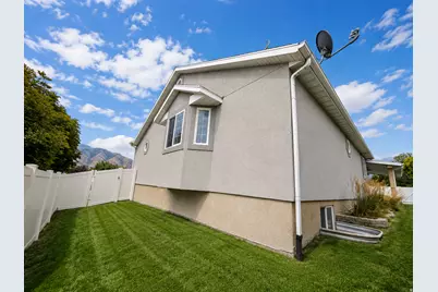 198 N Dakota Dr, Springville, UT 84663 - Photo 11