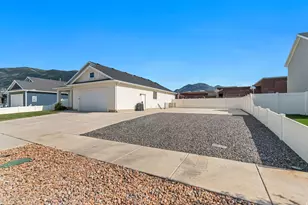 128 E 840 N, Santaquin, UT 84655 - Photo 3