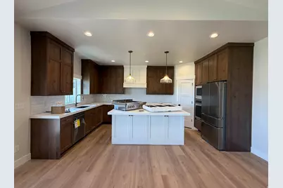 379 E Skyline Dr, Brigham City, UT 84302 - Photo 5