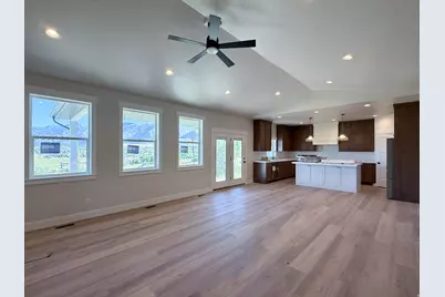 379 E Skyline Dr, Brigham City, UT 84302 - Photo 3