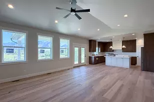 379 E Skyline Dr, Brigham City, UT 84302 - Photo 3
