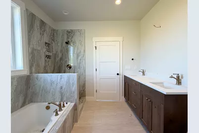 379 E Skyline Dr, Brigham City, UT 84302 - Photo 9