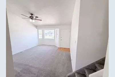 532 W 860 S, Tremonton, UT 84337 - Photo 3