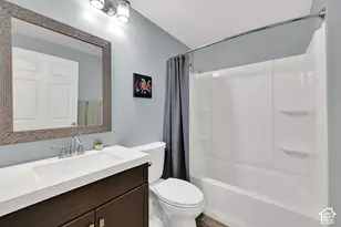 3581 W 2500 S, Syracuse, UT 84075 - Photo 29