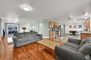 3581 W 2500 S, Syracuse, UT 84075 - Photo 15