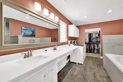 3581 W 2500 S, Syracuse, UT 84075 - Photo 9