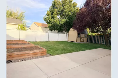 89 N 400 W, Clearfield, UT 84015 - Photo 19
