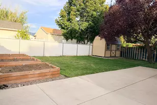 89 N 400 W, Clearfield, UT 84015 - Photo 19