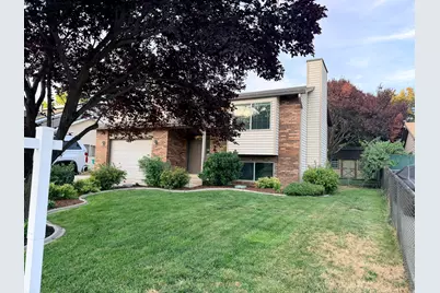 89 N 400 W, Clearfield, UT 84015 - Photo 3