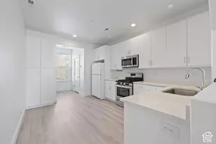 11235 S Freestone Rd W, South Jordan, UT 84009 - Photo 9