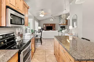 3139 N 1350 W, Pleasant View, UT 84414 - Photo 15