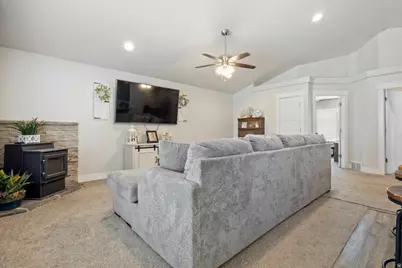 1706 W Rim Rock Dr S, Stockton, UT 84071 - Photo 11