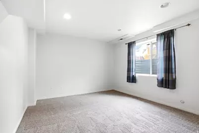 52555 S Level Dr W, Taylorsville, UT 84129 - Photo 23