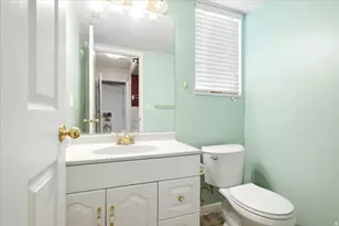 52555 S Level Dr W, Taylorsville, UT 84129 - Photo 19