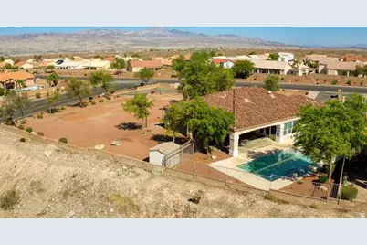 2341 Half Moon Way, Bullhead City, AZ 86442 - Photo 9