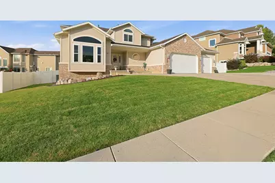 1361 E Martha Dunyon Cir, Draper, UT 84020 - Photo 57