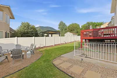 1361 E Martha Dunyon Cir, Draper, UT 84020 - Photo 19